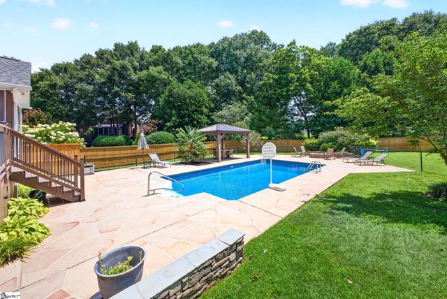 402 Eastcrest Drive, Simpsonville, SC 29681