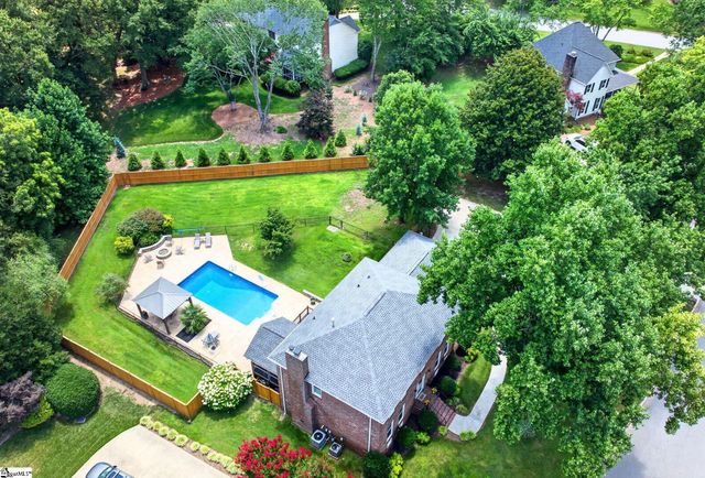 402 Eastcrest Drive, Simpsonville, SC 29681