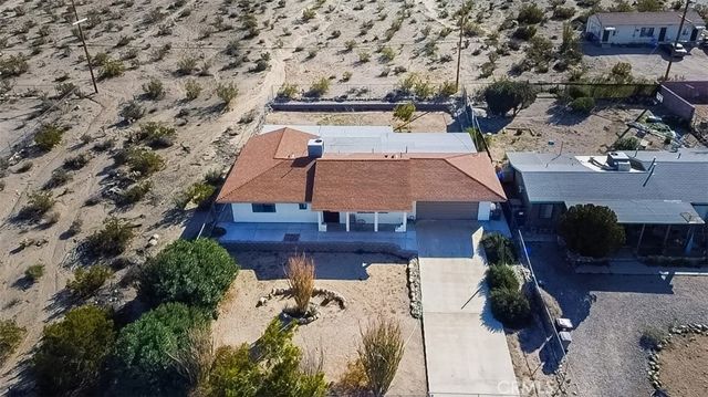 74633 Sunset, 29 Palms, CA 92277