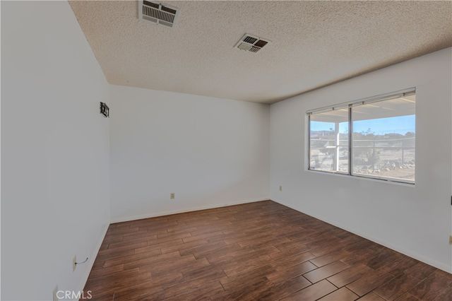 74633 Sunset, 29 Palms, CA 92277