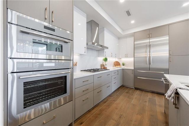 2425 Peachtree Road NE, Atlanta, GA 30305