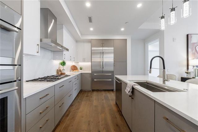 2425 Peachtree Road NE, Atlanta, GA 30305