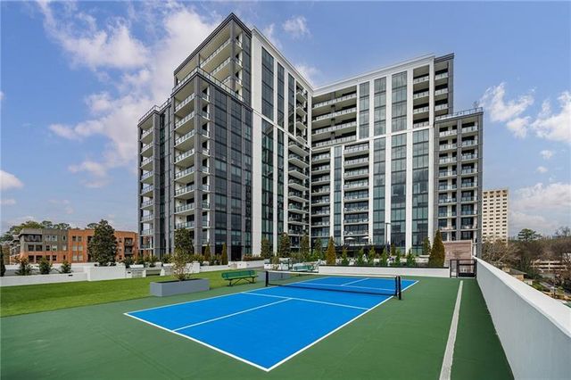 2425 Peachtree Road NE, Atlanta, GA 30305