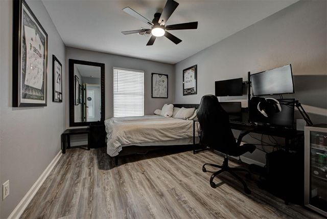 317 SE 6th Street, Moore, OK 73160