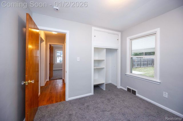 6731 Robinson Avenue, Allen Park, MI 48101