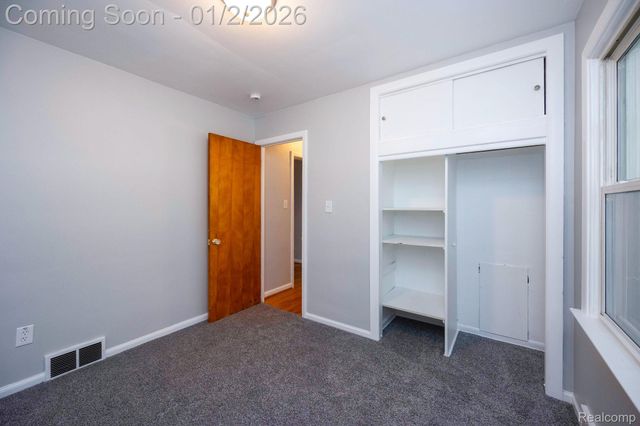 6731 Robinson Avenue, Allen Park, MI 48101