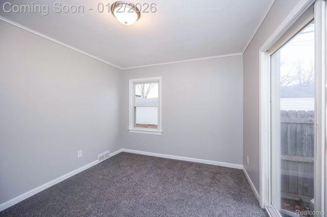 6731 Robinson Avenue, Allen Park, MI 48101