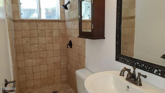 21800 Martinez Street, Woodland Hills, CA 91364