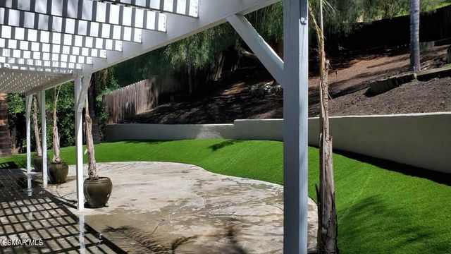 21800 Martinez Street, Woodland Hills, CA 91364
