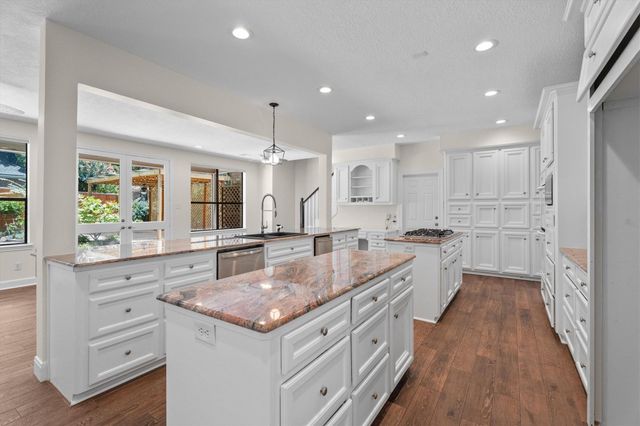 16002 Stewarts Grove Drive, Spring, TX 77379