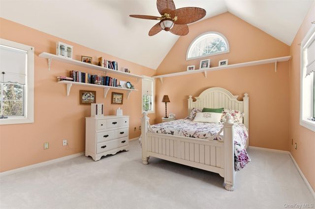 55 Titus Lane, Cold Spring Harbor, NY 11724