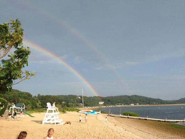 55 Titus Lane, Cold Spring Harbor, NY 11724