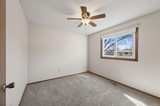 16801 Mankato Street NE, Andover, MN 55304