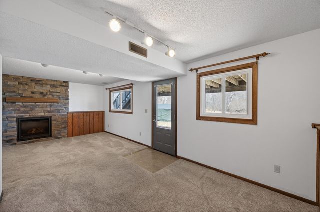 16801 Mankato Street NE, Andover, MN 55304