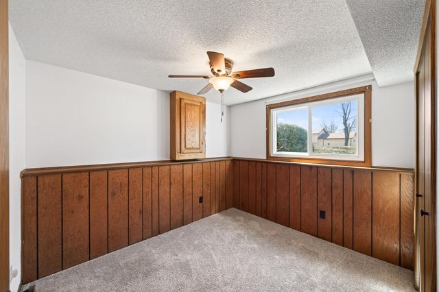 16801 Mankato Street NE, Andover, MN 55304