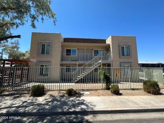 9647 N 10th Avenue 102, Phoenix, AZ 85021