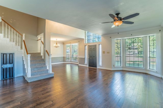 1240 Trinity Drive, Benbrook, TX 76126