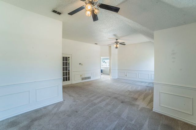 1240 Trinity Drive, Benbrook, TX 76126