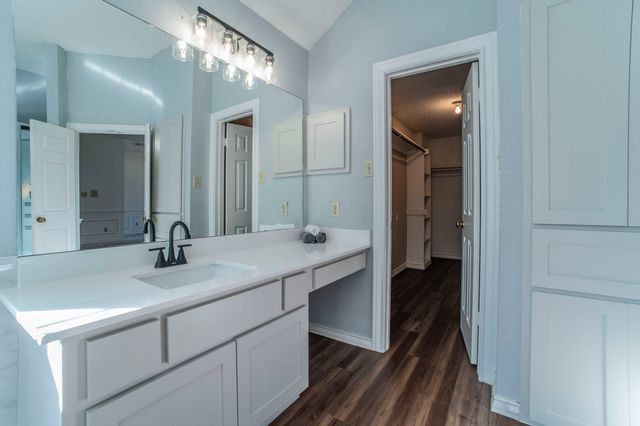 1240 Trinity Drive, Benbrook, TX 76126