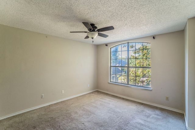 1240 Trinity Drive, Benbrook, TX 76126