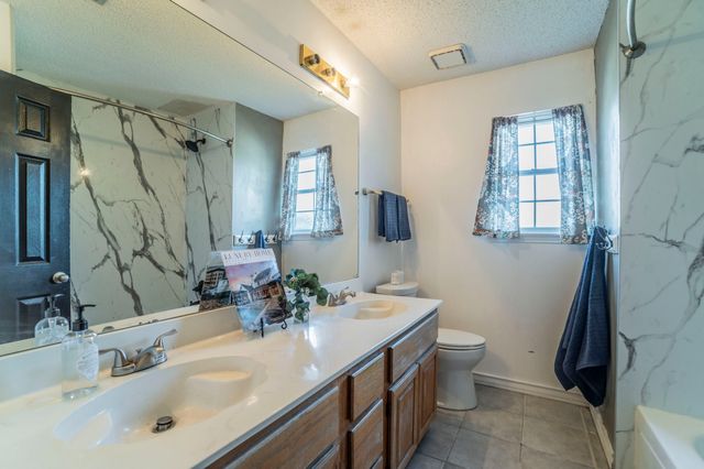 1240 Trinity Drive, Benbrook, TX 76126