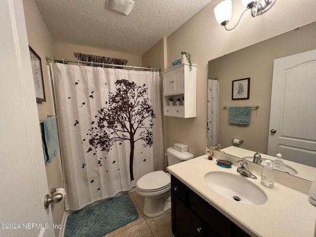 15805 TWIN CREEK Drive, Jacksonville, FL 32218