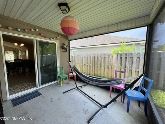 15805 TWIN CREEK Drive, Jacksonville, FL 32218