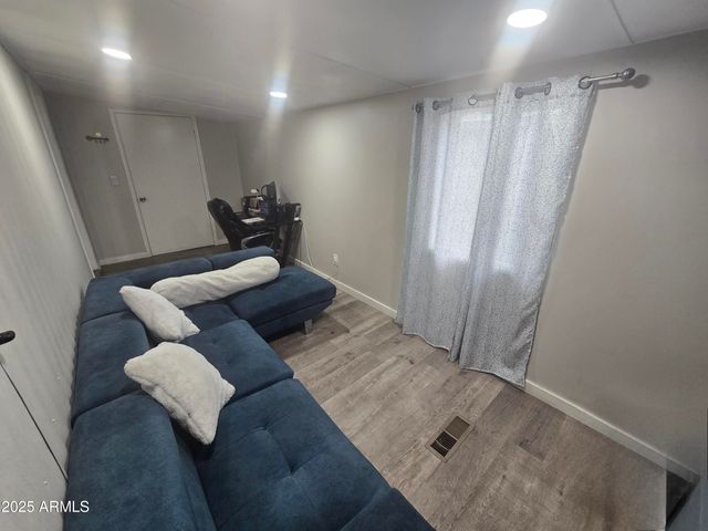 5747 W MISSOURI Avenue 38, Glendale, AZ 85301