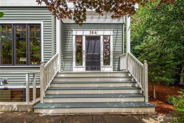 164 McGraw Street, Seattle, WA 98109