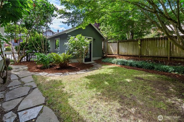 164 McGraw Street, Seattle, WA 98109