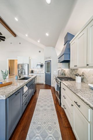 142 Private Road 61, Eucha, OK 74342
