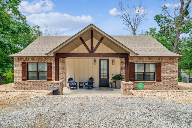 142 Private Road 61, Eucha, OK 74342