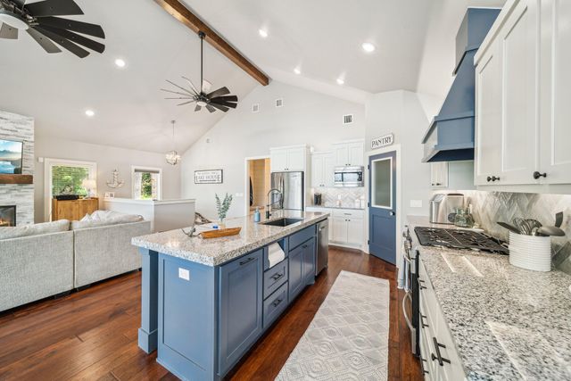 142 Private Road 61, Eucha, OK 74342