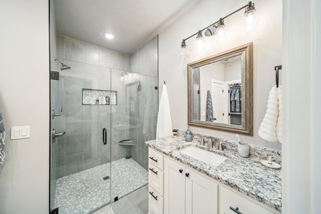 142 Private Road 61, Eucha, OK 74342