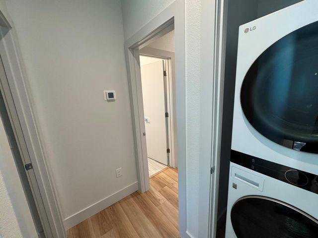 1133 Walton LN 2, Austin, TX 78721