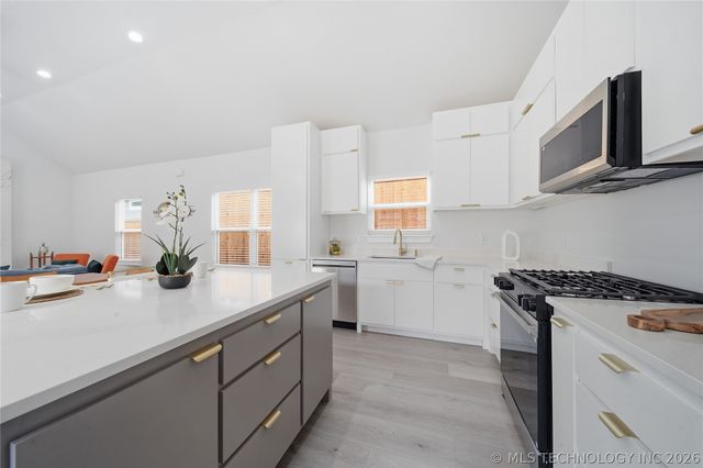 505 N Birch Avenue, Broken Arrow, OK 74012