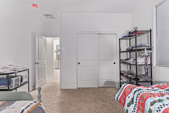 7449 W PECK Drive, Glendale, AZ 85303