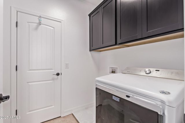 7449 W PECK Drive, Glendale, AZ 85303