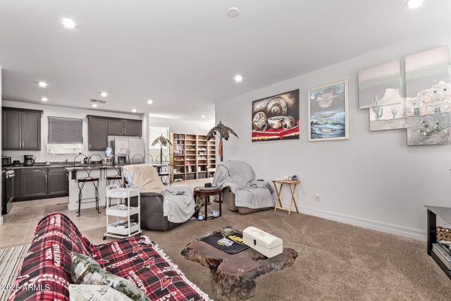 7449 W PECK Drive, Glendale, AZ 85303
