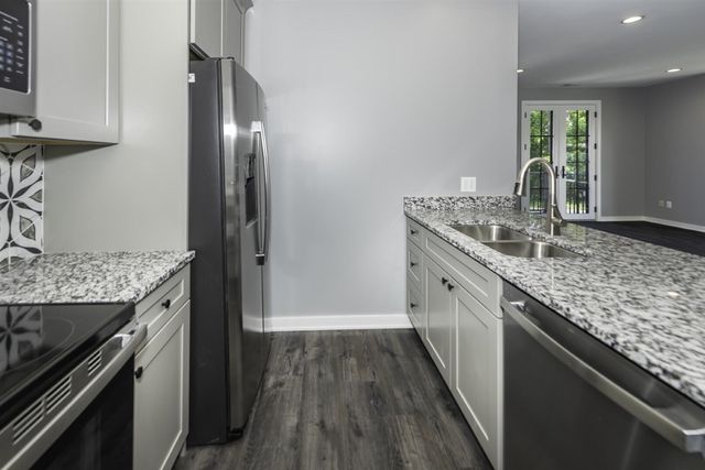 5399 Plymouth Road, Ann Arbor, MI 48105