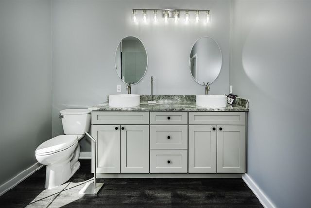 5399 Plymouth Road, Ann Arbor, MI 48105