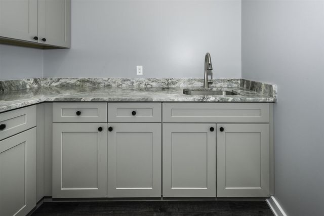 5399 Plymouth Road, Ann Arbor, MI 48105