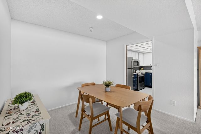 425 S PARKCREST -- 318, Mesa, AZ 85206