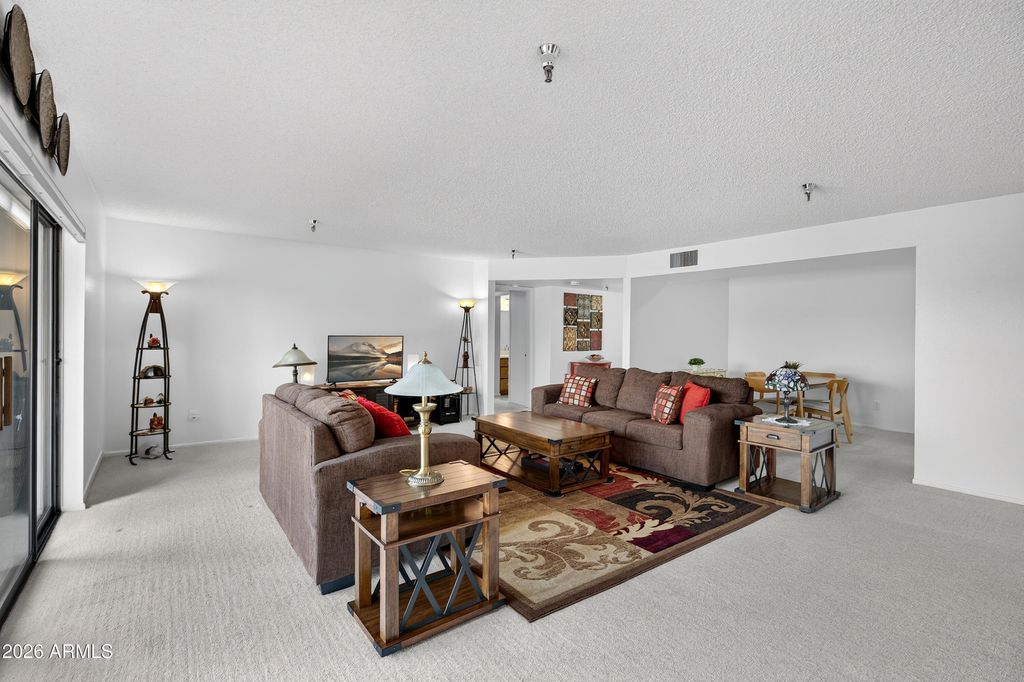425 S PARKCREST -- 318, Mesa, AZ 85206 — photo 4
