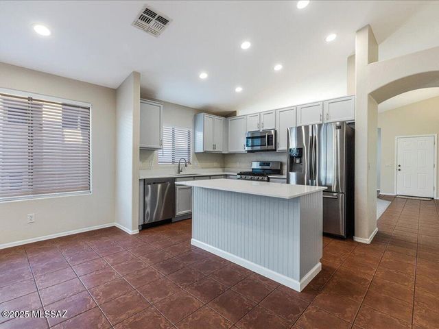 12441 N Owl Head Canyon Road, Marana, AZ 85658