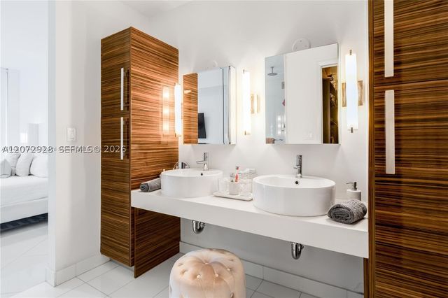 2020 N Bayshore Dr 1009, Miami, FL 33137
