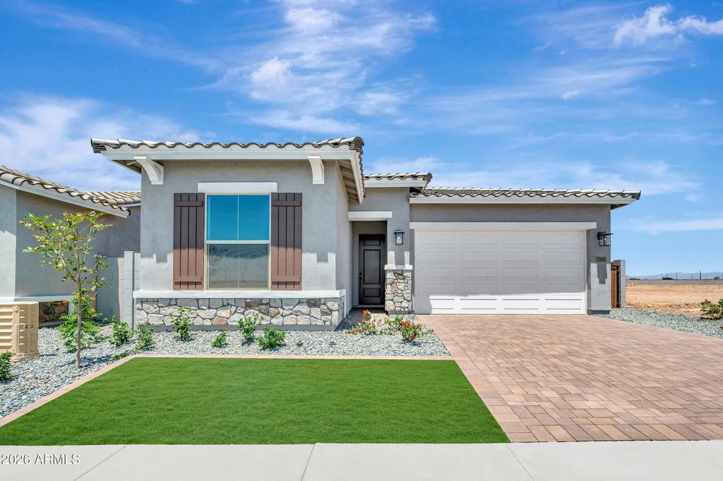 2942 E MANZANILA Avenue, San Tan Valley, AZ 85140
