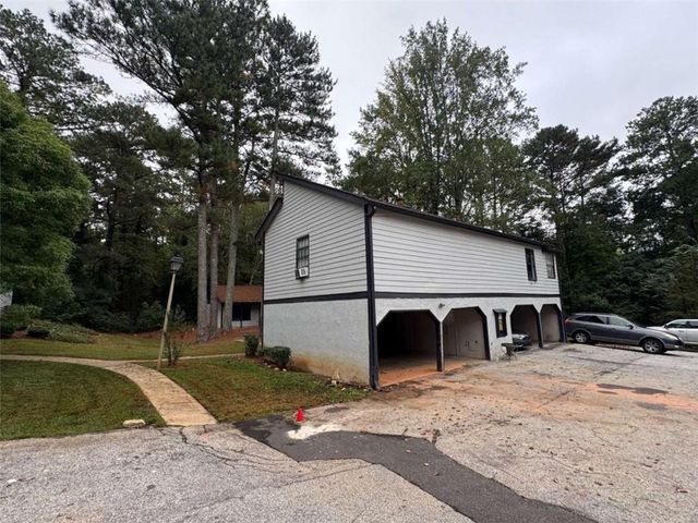 1411 Stone Mill Trace, Stone Mountain, GA 30083