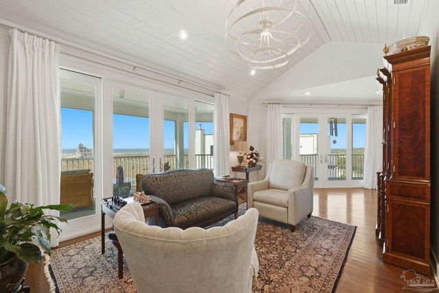 1266 State Highway 180, Gulf Shores, AL 36542