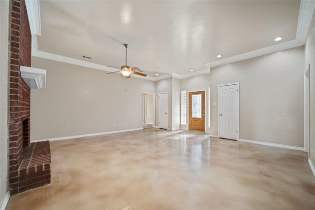 1912 Mulberry CT, San Marcos, TX 78666